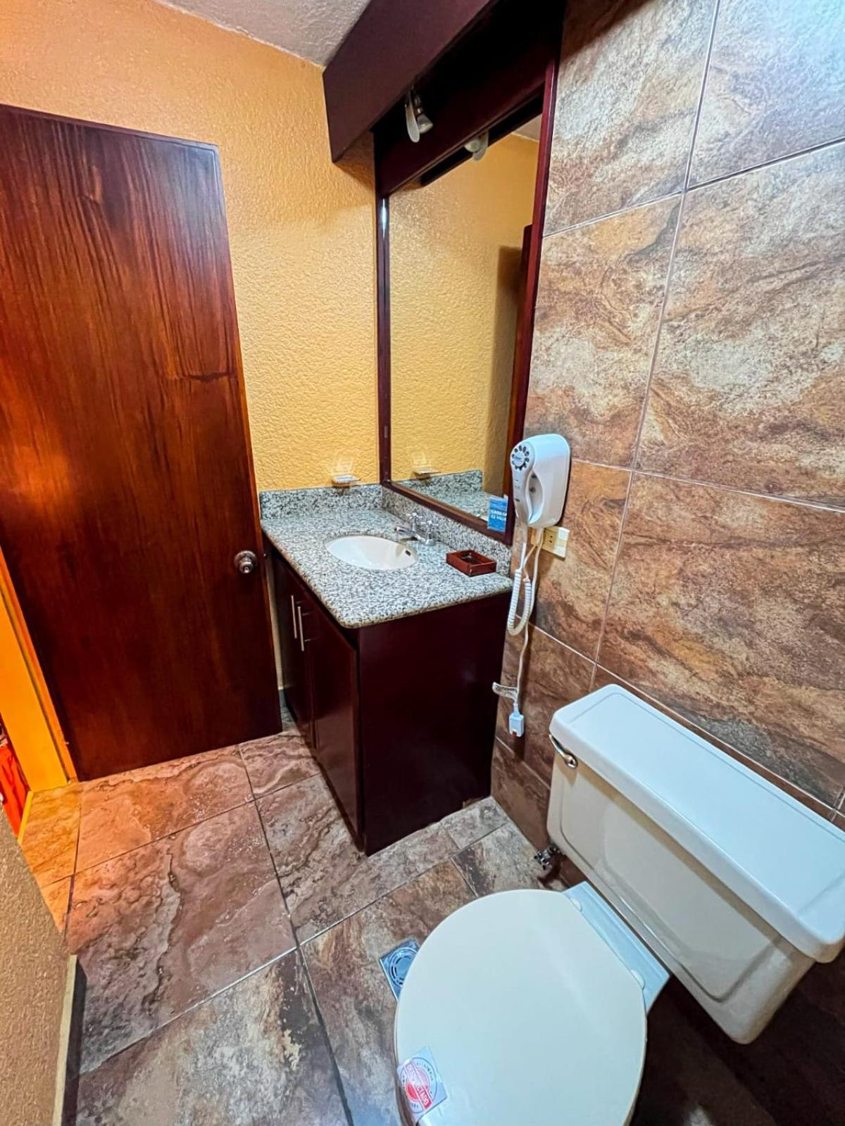 Hotel Rodelu Latacunga Luaran gambar